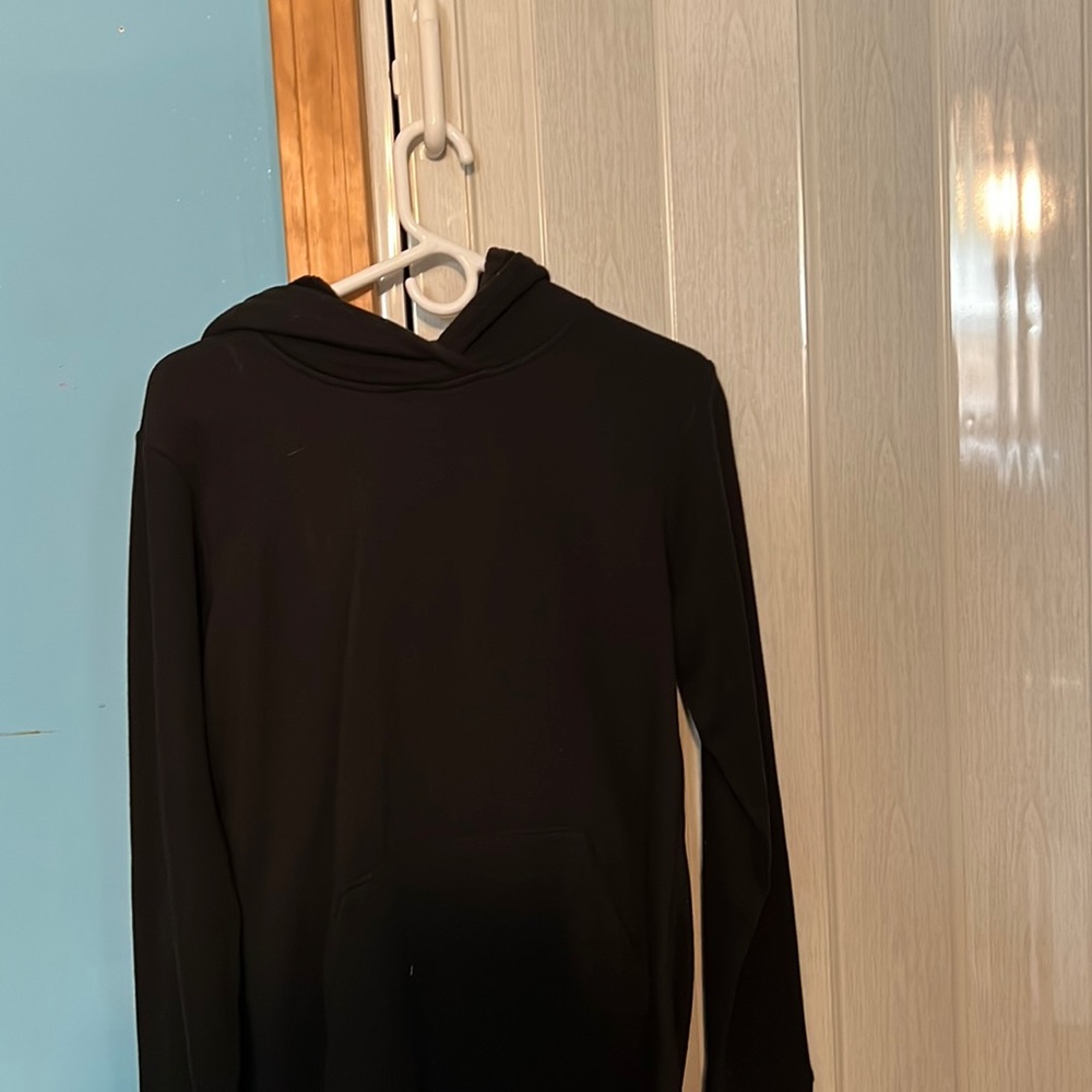 Black fleece sweatshirt, size 8.